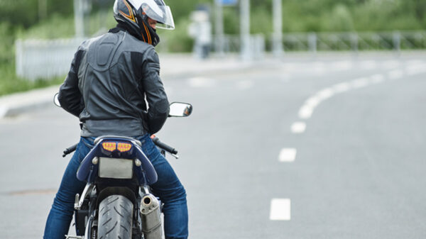 Como aumentar a vida útil do kit transmissão da moto