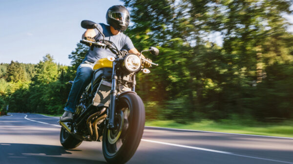 Evite estes 5 erros que prejudicam o desempenho de sua moto