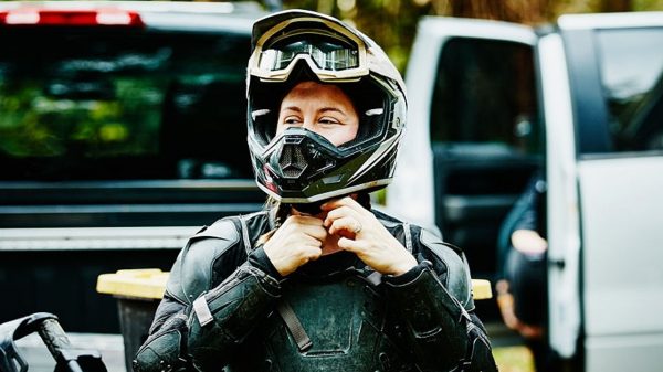Saiba como escolher o melhor modelo de capacete de moto