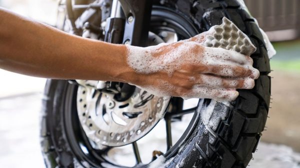 Saiba como cuidar da sua moto e evite problemas