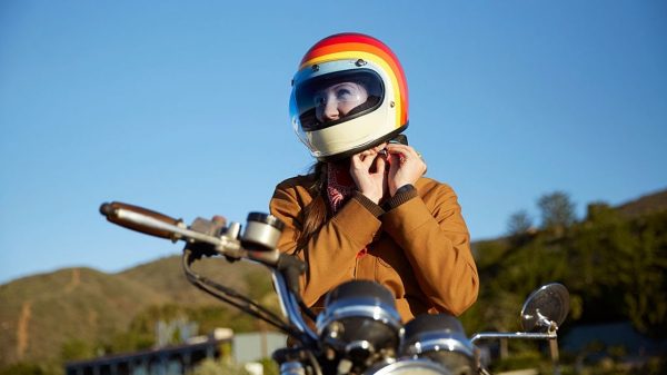 5 dicas para quem está começando a andar de moto